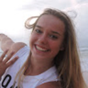 Meet your Posher, Simone